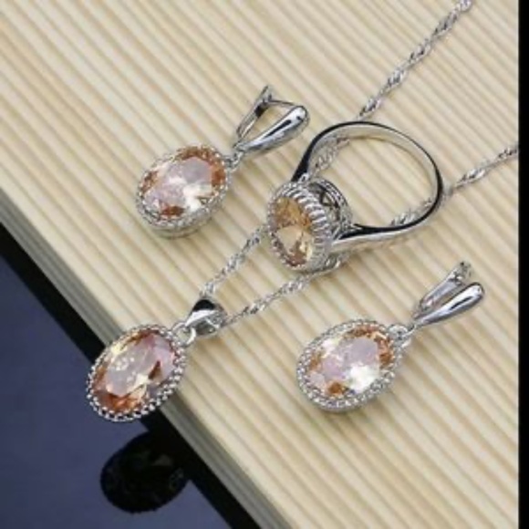 925 Sterling Silver-Necklace Earrings and Ring 5.5 New - Picture 5 of 5